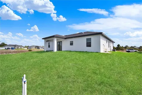 914 Manresa Avenue S Lehigh Acres FL 33974