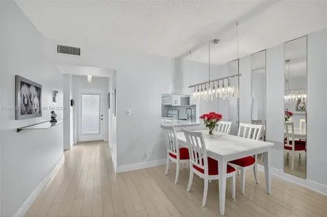 7817 Golf Cir Drive Margate FL 33063