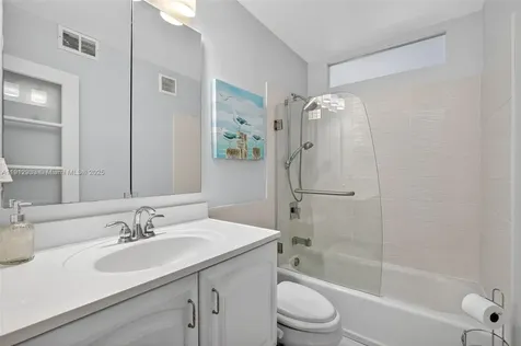 7817 Golf Cir Drive Margate FL 33063