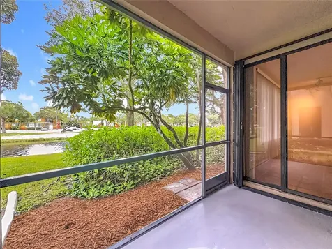 10524 NW 10th Street Plantation FL 33322