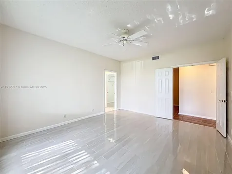 10524 NW 10th Street Plantation FL 33322
