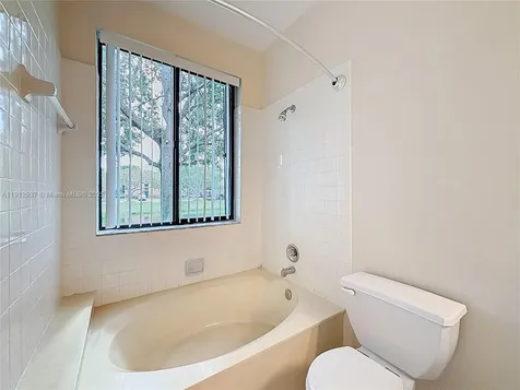 10524 NW 10th Street Plantation FL 33322