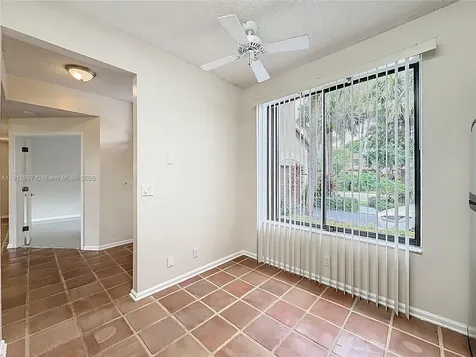 10524 NW 10th Street Plantation FL 33322
