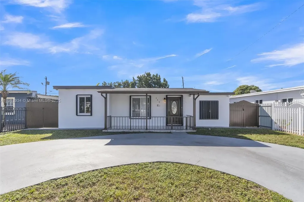 342 W 37th Street Hialeah FL 33012