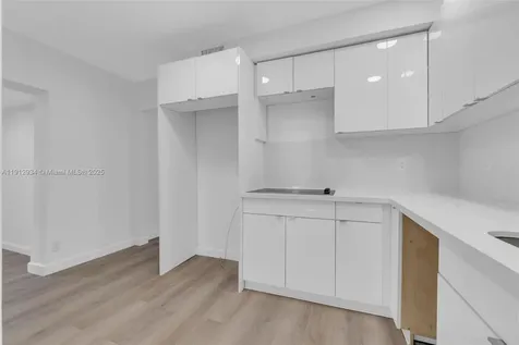 342 W 37th Street Hialeah FL 33012