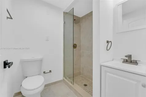342 W 37th Street Hialeah FL 33012