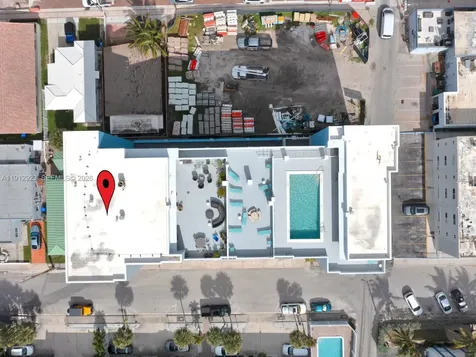320 S Surf Road Hollywood FL 33019