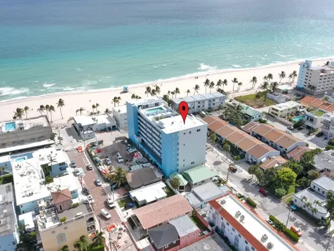 320 S Surf Road Hollywood FL 33019