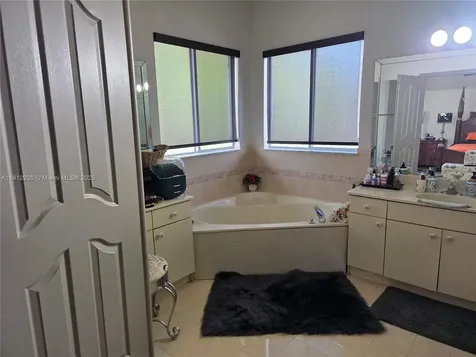 2066 SW 156th Avenue Miami FL 33185