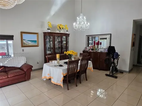 2066 SW 156th Avenue Miami FL 33185