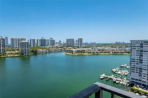 2780 NE 183rd Street Aventura FL 33160