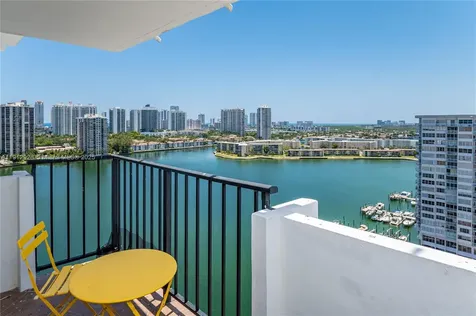 2780 NE 183rd Street Aventura FL 33160