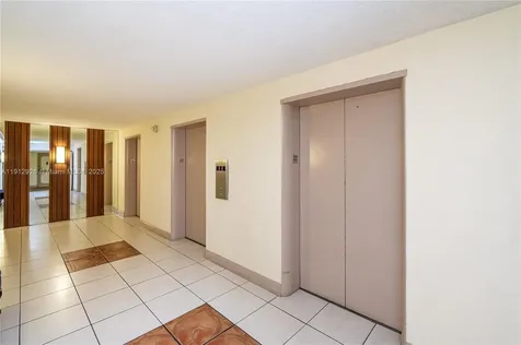 2780 NE 183rd Street Aventura FL 33160