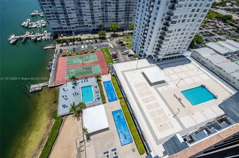 2780 NE 183rd Street Aventura FL 33160