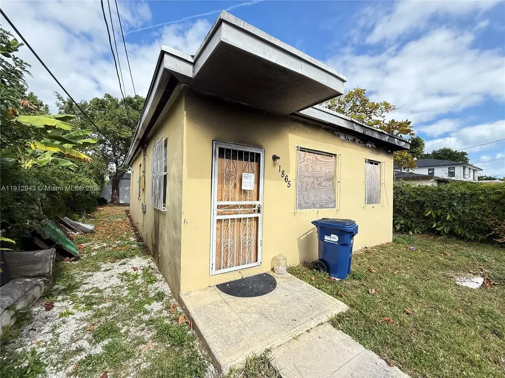 1865 NW 70th Street Miami FL 33147