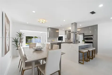 5440 Tyler Street Hollywood FL 33021