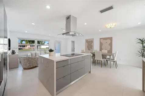 5440 Tyler Street Hollywood FL 33021