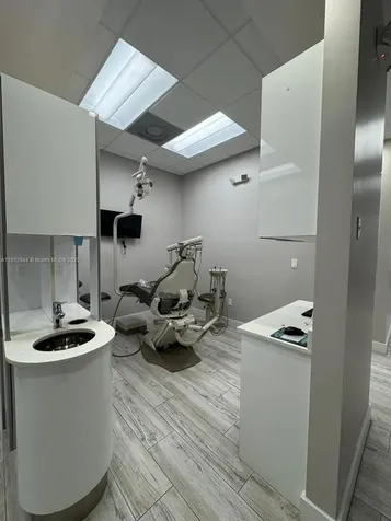 9440 W Commercial Boulevard Sunrise FL 33351