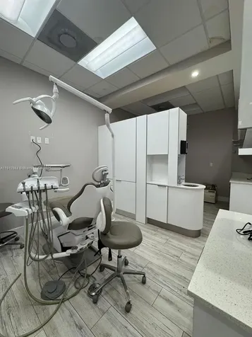 9440 W Commercial Boulevard Sunrise FL 33351
