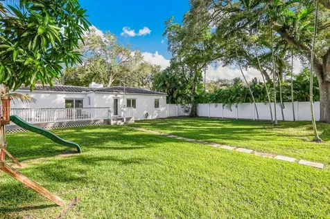 114 NE 107th Street Miami FL 33161