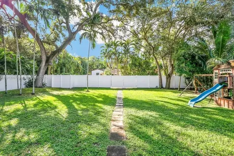 114 NE 107th Street Miami FL 33161