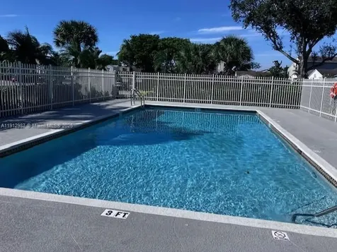 14630 S Beckley Square Davie FL 33325