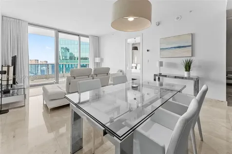 200 Biscayne Boulevard Way Miami FL 33131