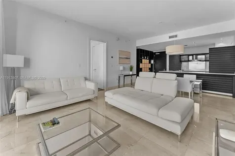 200 Biscayne Boulevard Way Miami FL 33131