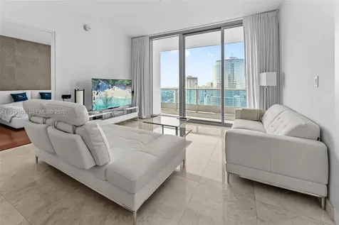 200 Biscayne Boulevard Way Miami FL 33131