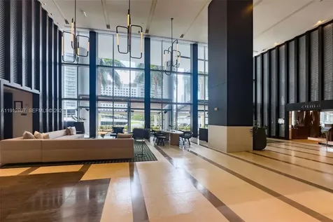200 Biscayne Boulevard Way Miami FL 33131