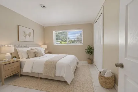 2419 NW 8th Avenue Wilton Manors FL 33311