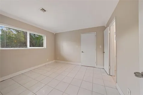 2419 NW 8th Avenue Wilton Manors FL 33311