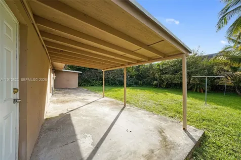 2419 NW 8th Avenue Wilton Manors FL 33311