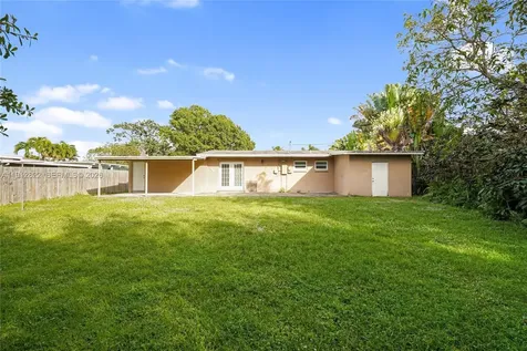 2419 NW 8th Avenue Wilton Manors FL 33311