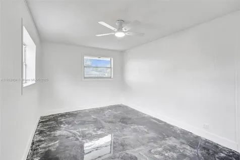 1215 NW 31st Way Lauderhill FL 33311