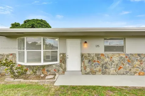 1215 NW 31st Way Lauderhill FL 33311