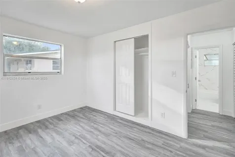 1215 NW 31st Way Lauderhill FL 33311