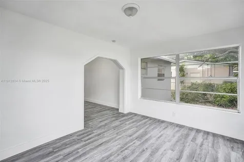 1215 NW 31st Way Lauderhill FL 33311