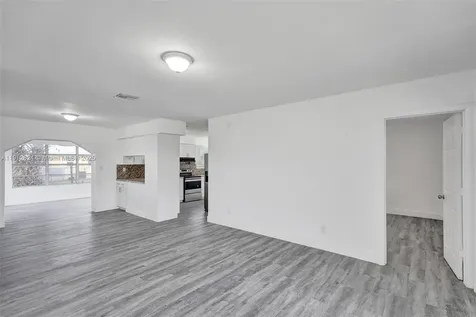 1215 NW 31st Way Lauderhill FL 33311