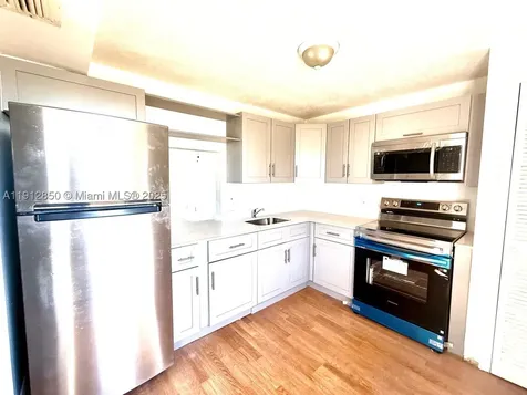 1401 NE 191st Street Miami FL 33179