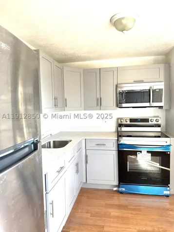 1401 NE 191st Street Miami FL 33179
