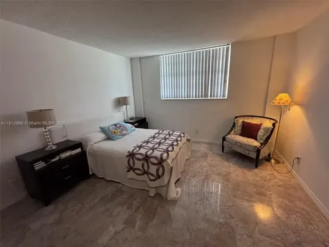 19390 Collins Avenue Sunny Isles Beach FL 33160