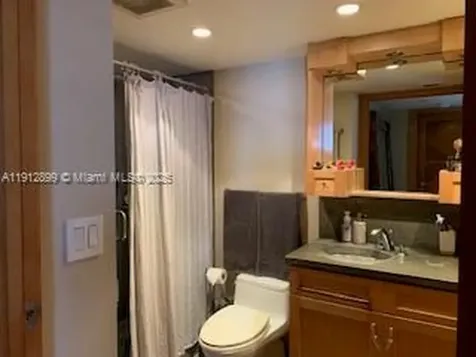 1688 West Avenue Miami Beach FL 33139