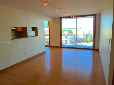 1688 West Avenue Miami Beach FL 33139