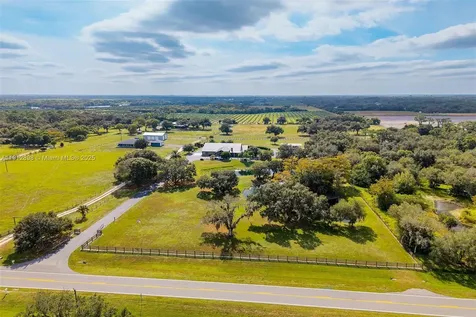 5675 County Road 78 La Belle FL 33935