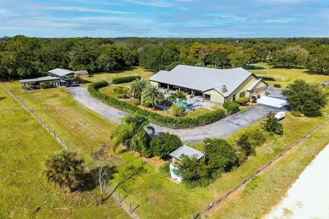 5675 County Road 78 La Belle FL 33935