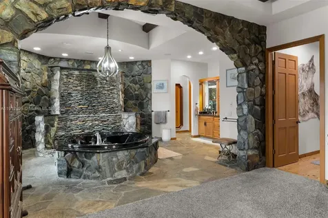 5675 County Road 78 La Belle FL 33935