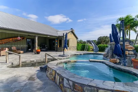 5675 County Road 78 La Belle FL 33935