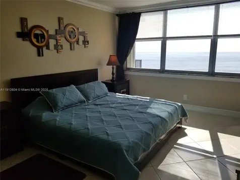 2101 S Ocean Drive Hollywood FL 33019