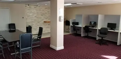 2101 S Ocean Drive Hollywood FL 33019